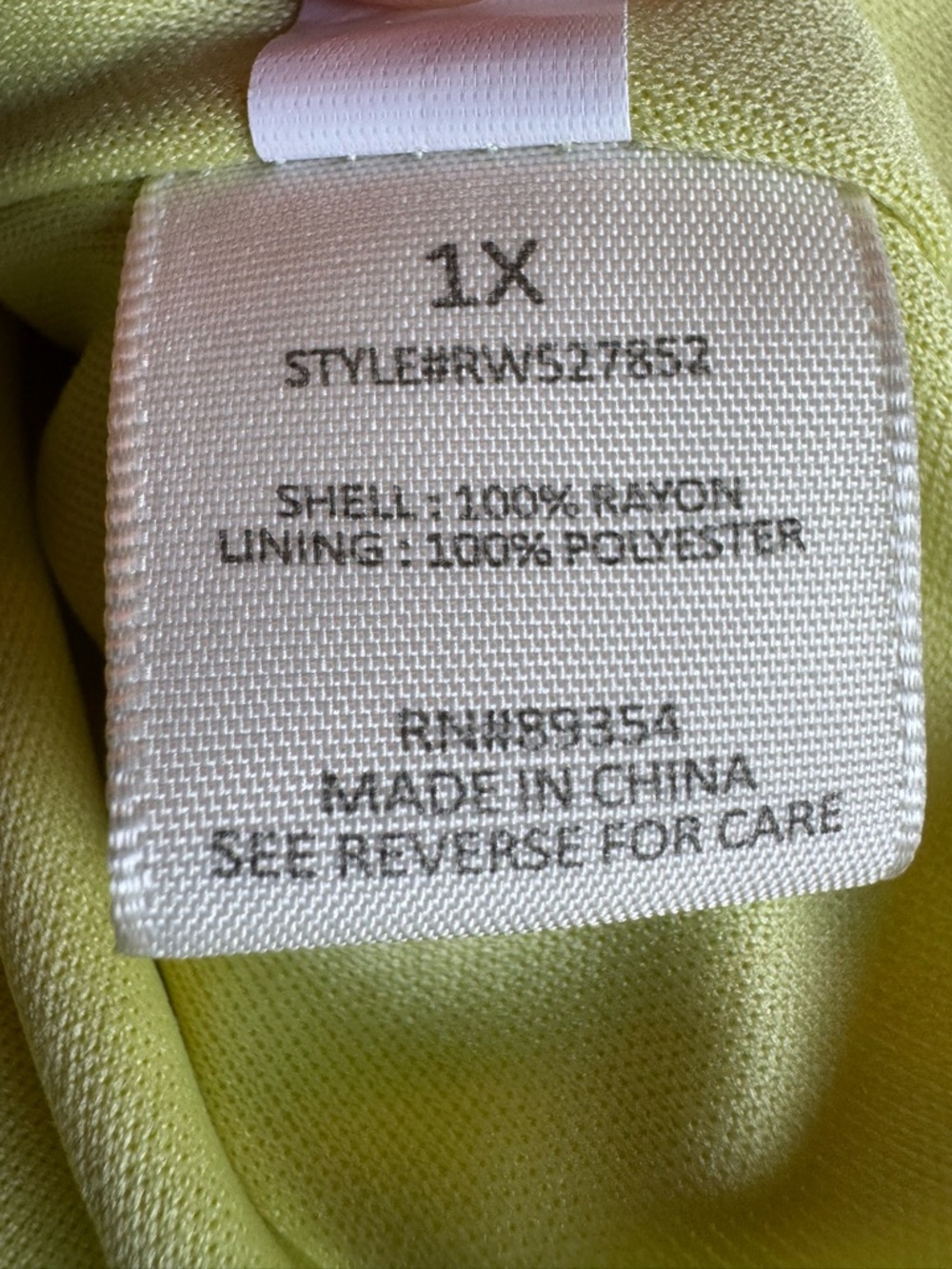 Ultra Flirt Light Yellow Green floral smocked Dress  1X - Picture 8 of 8